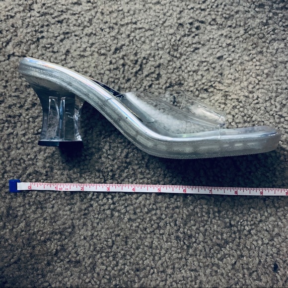 Mudd iridescent holographic y2k 90s sandals heels - Picture 7 of 7